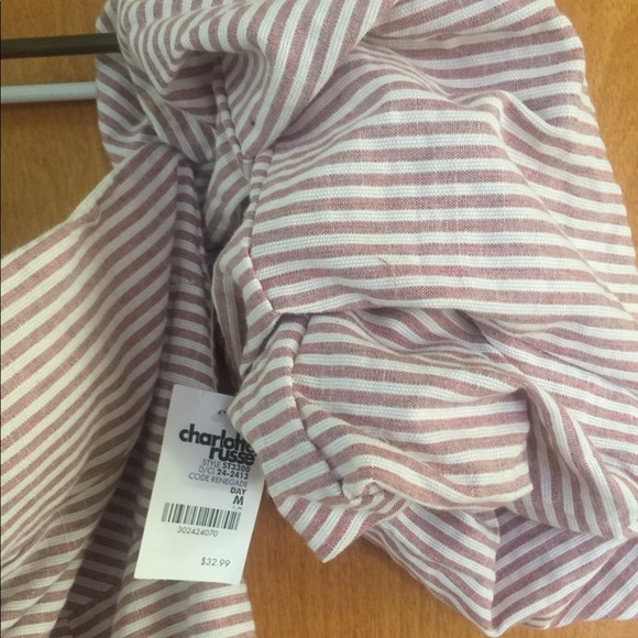 Charlotte Rue Summer Dress - Picture 2 of 5